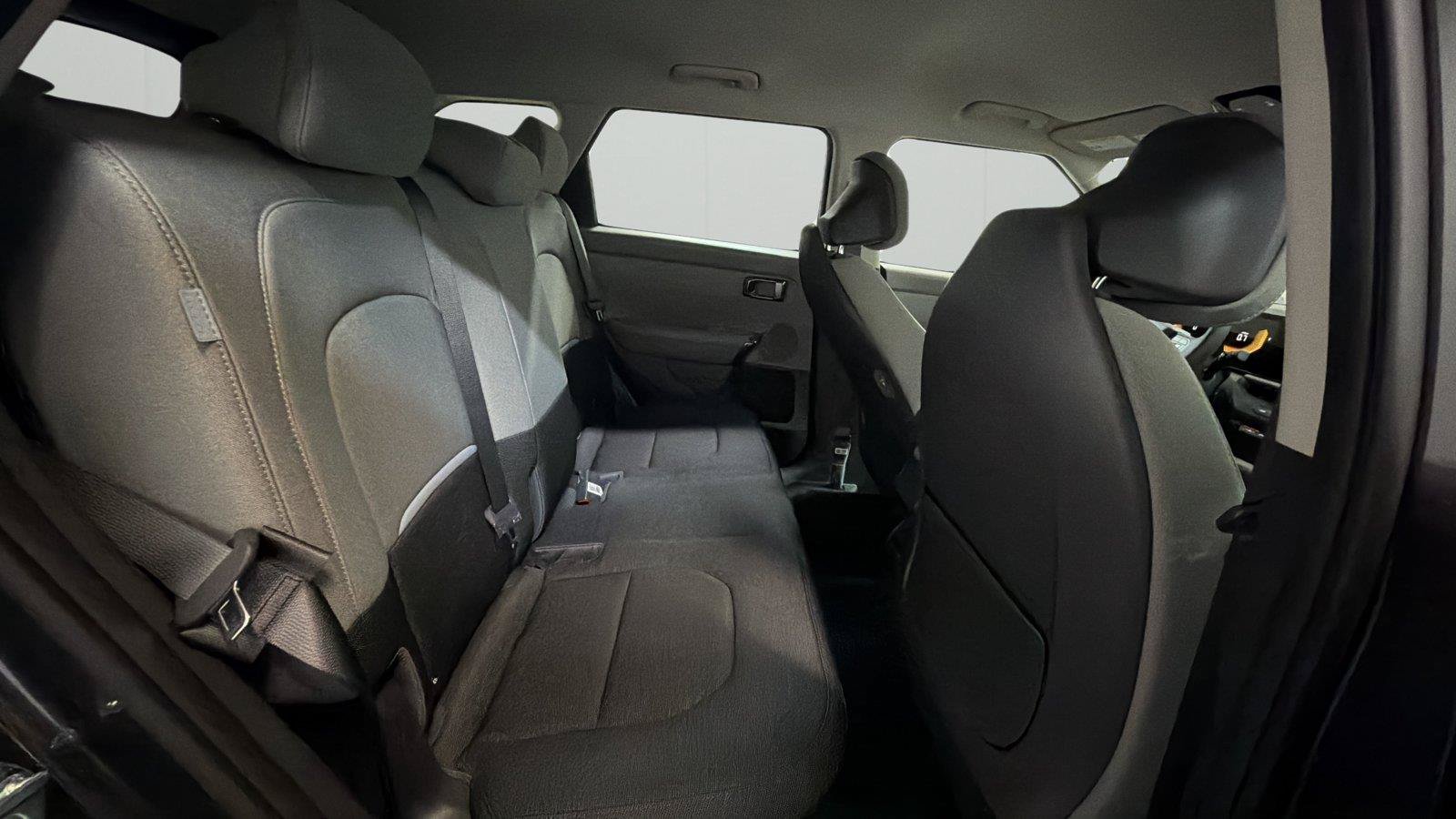 New 2027 Kia Seltos S FWD image 13