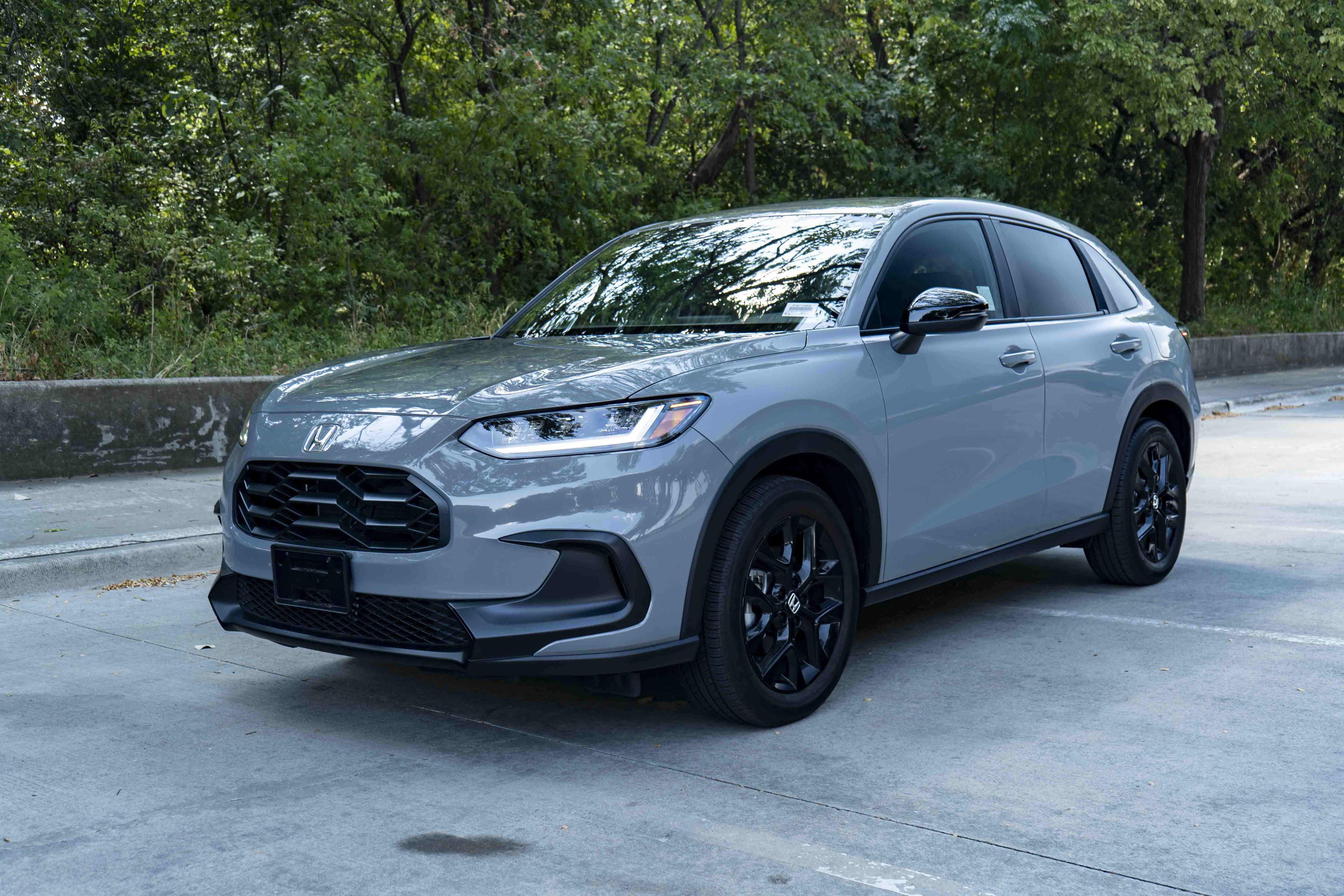 Certified 2025 Honda HR-V Sport image 5