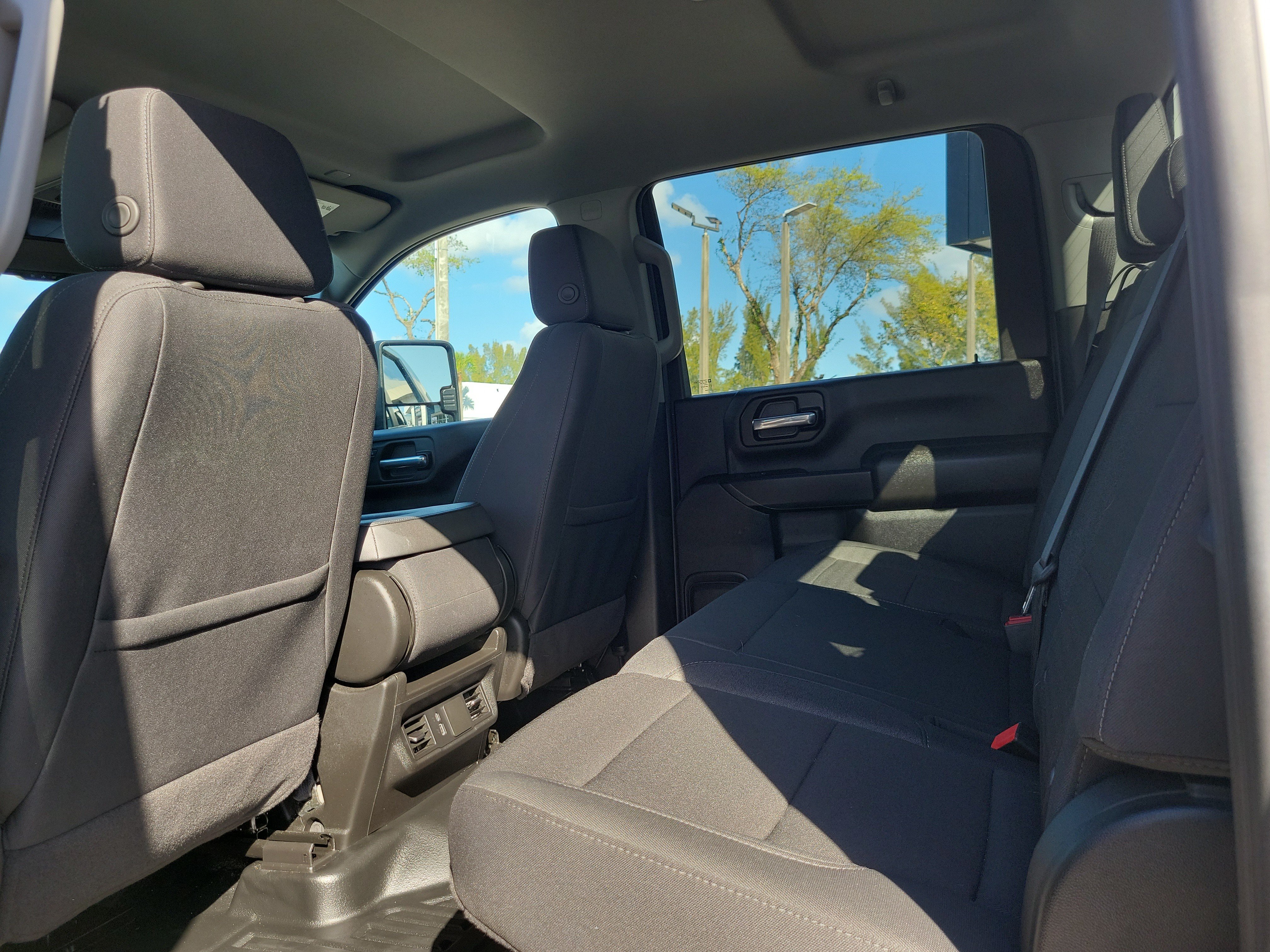 Used 2024 GMC Sierra 2500 Pro w/ Convenience Package AWD/4WD image 12