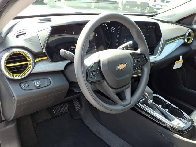 New 2026 Chevrolet Trax LT image 11