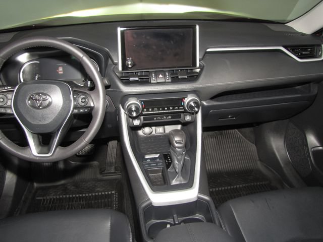 Used 2025 Toyota RAV4 XLE Premium FWD image 14