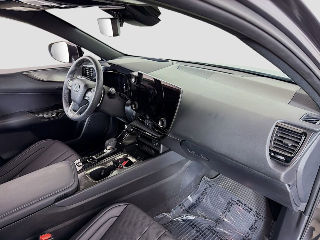Used 2025 Lexus NX 350 F Sport image 20