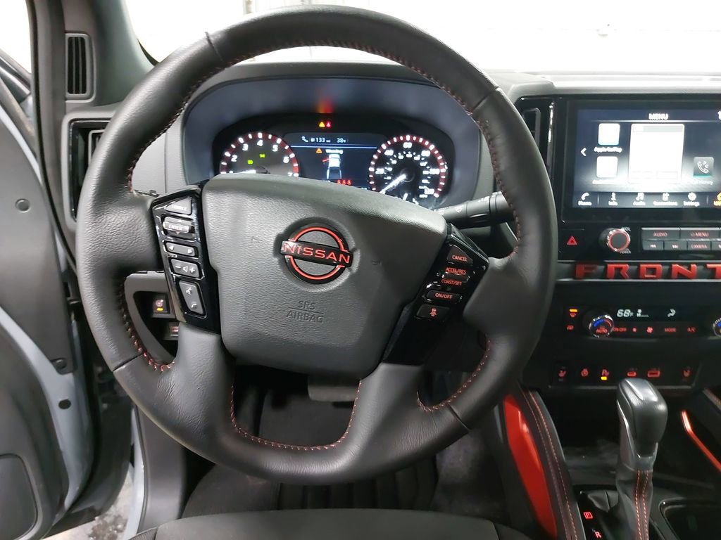 Certified 2025 Nissan Frontier PRO-4X w/ Pro Convenience Package image 14