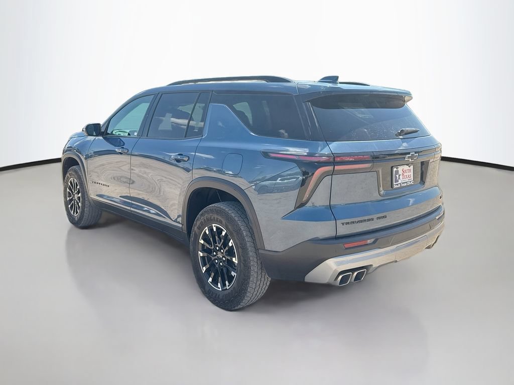 Used 2025 Chevrolet Traverse Z71 w/ Driver Confidence Package AWD/4WD image 5