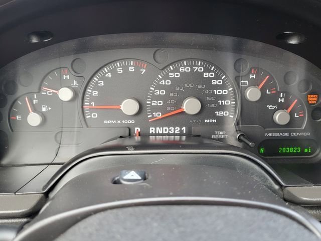 Used 2005 Ford Explorer XLT image 14