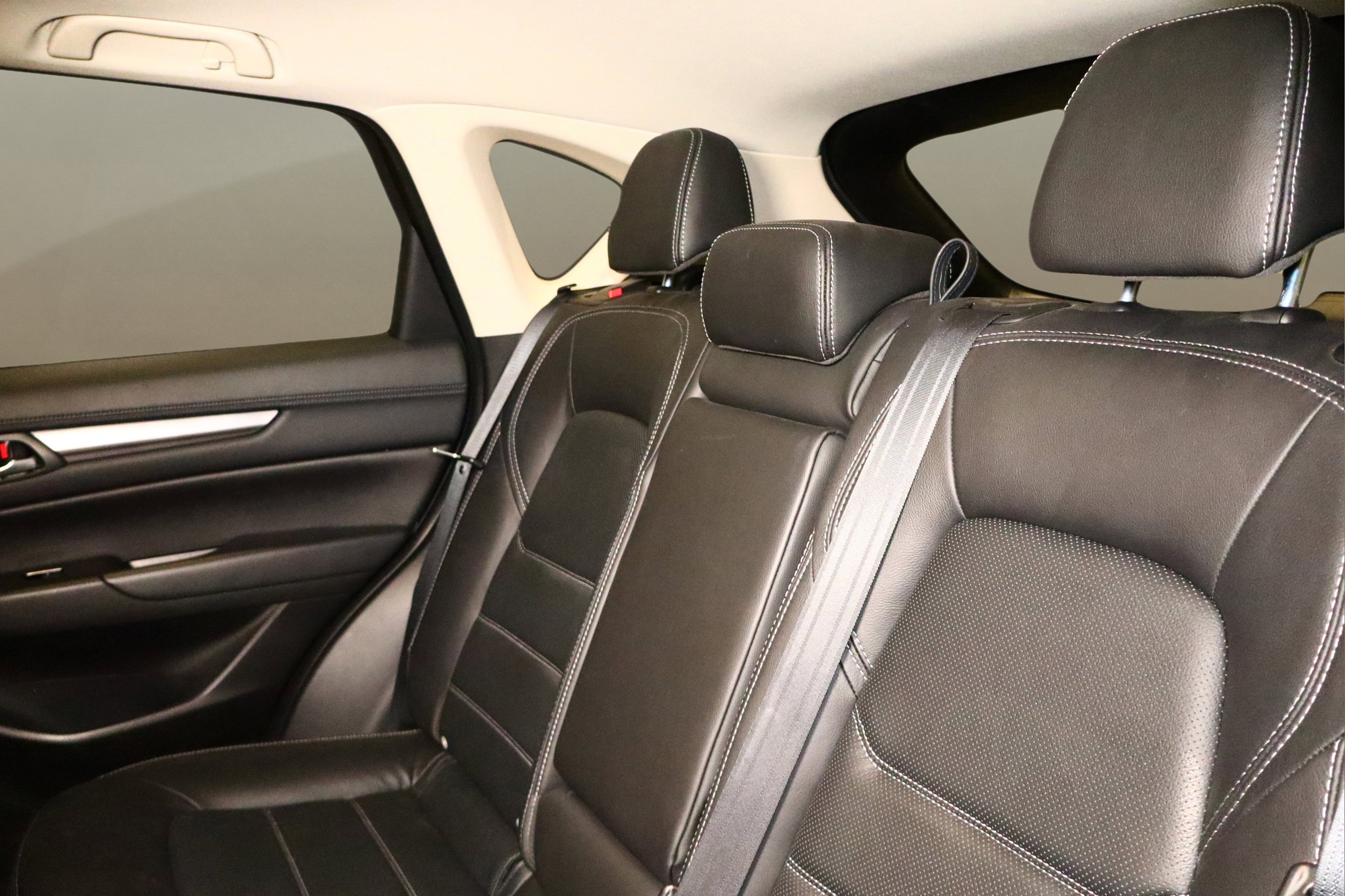 Used 2025 MAZDA CX-5 AWD 2.5 S w/ Preferred Package image 16