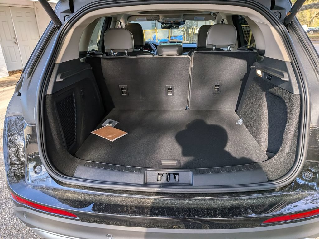New 2026 Lincoln Corsair Reserve FWD image 30