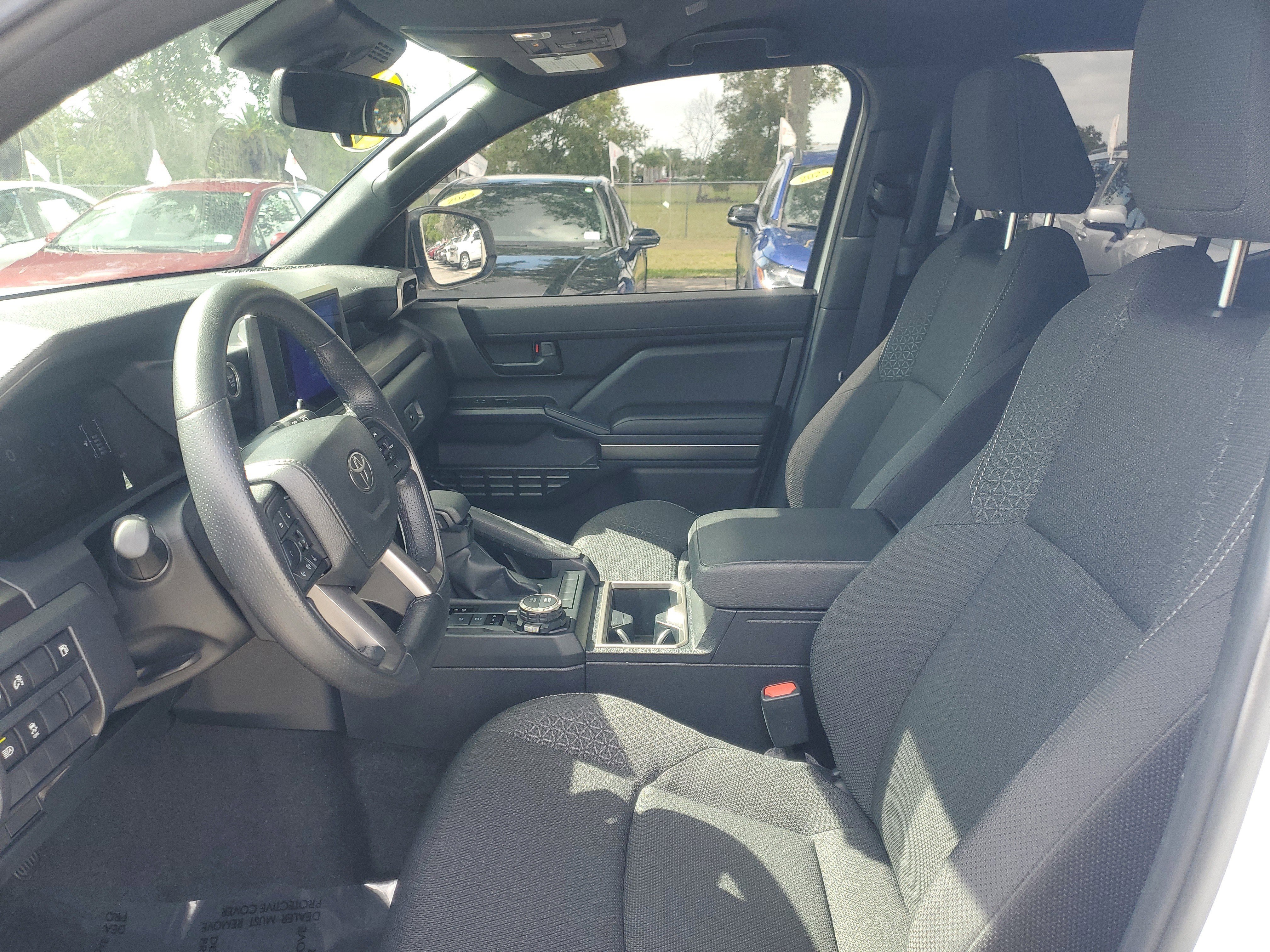 Certified 2025 Toyota 4Runner SR5 AWD/4WD image 15
