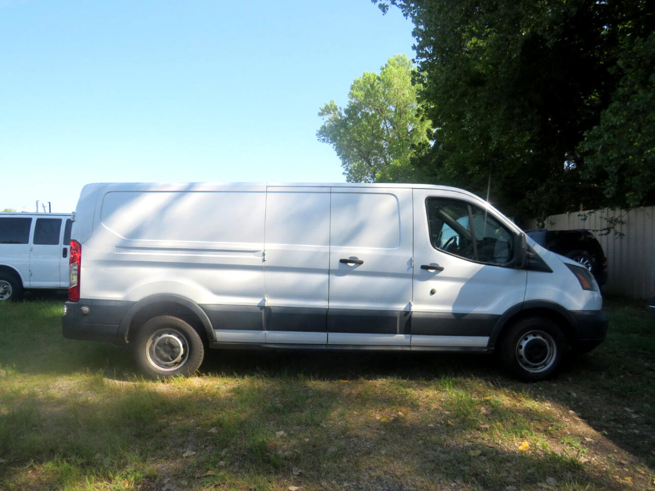 Used 2018 Ford Transit 250 250 Van Low Roof 60/40 Pass. 1 w/ Interior Upgrade Package image 4