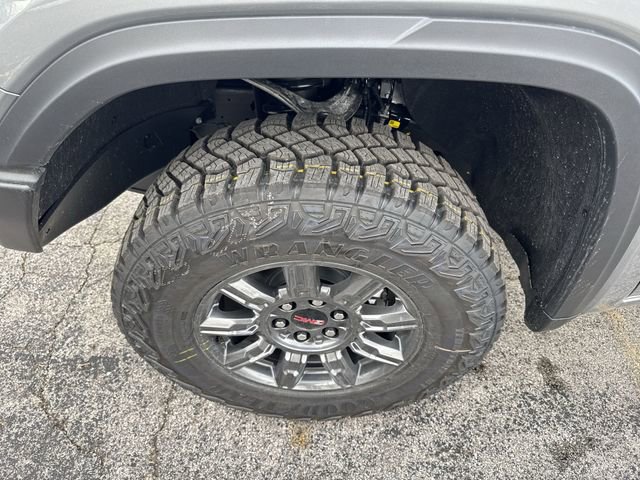 New 2026 GMC Sierra 1500 AT4X image 10