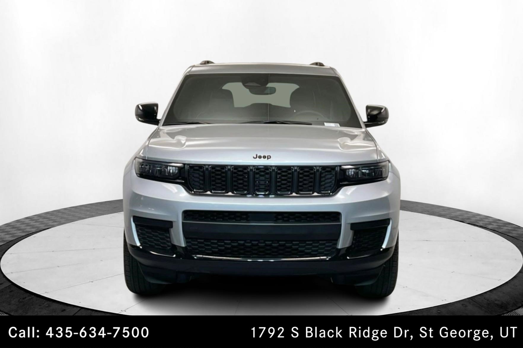 Used 2024 Jeep Grand Cherokee L Laredo image 8