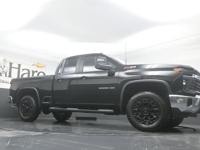 New 2026 Chevrolet Silverado 2500 LT w/ All Star Edition AWD/4WD image 2