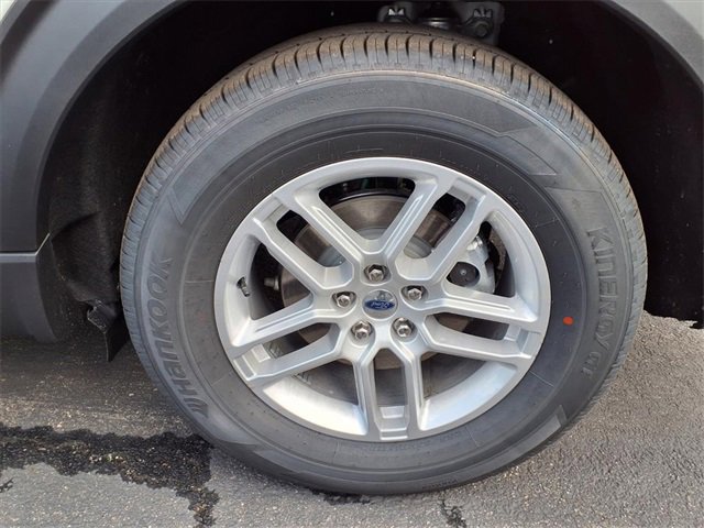 New 2026 Ford Explorer Active image 5