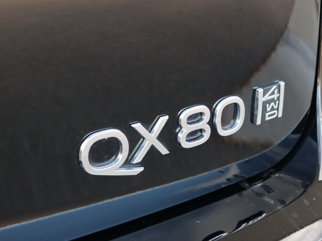 Used 2026 INFINITI QX80 Luxe w/ Cargo Package AWD/4WD image 39