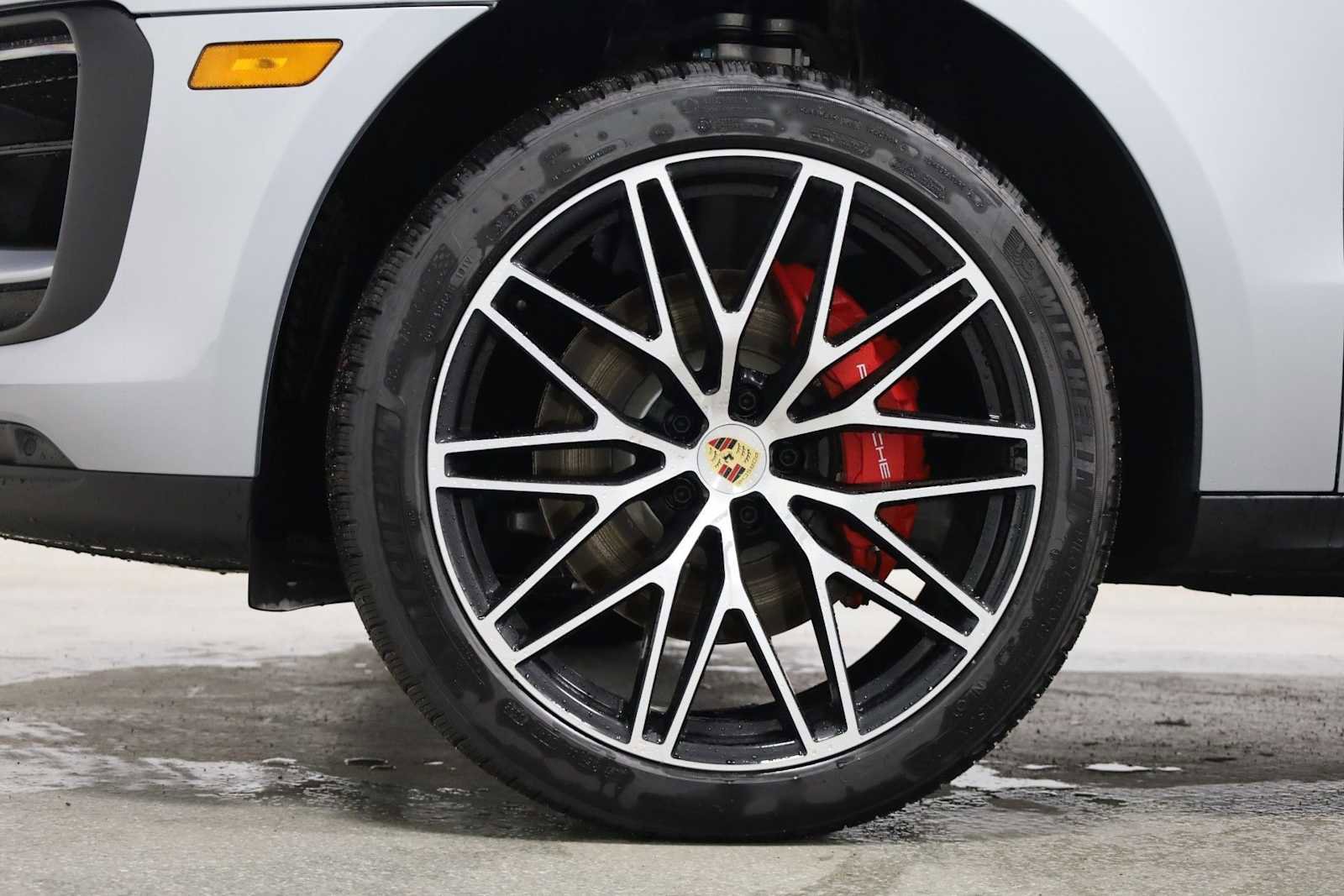 New 2026 Porsche Macan S image 40