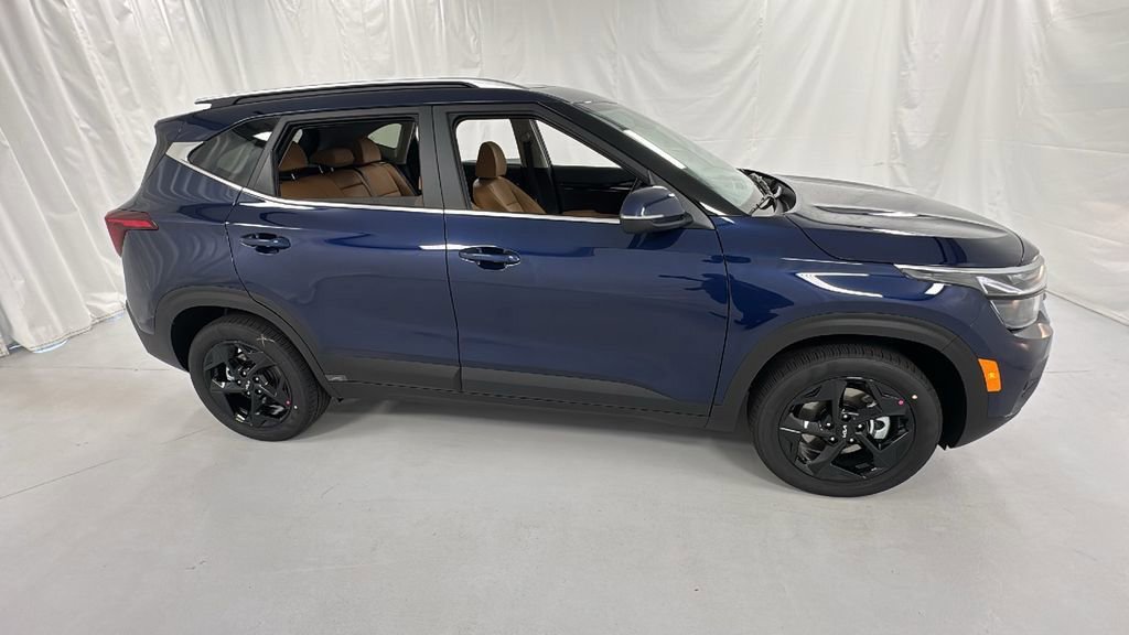 New 2026 Kia Seltos EX w/ EX Sunroof Package image 2