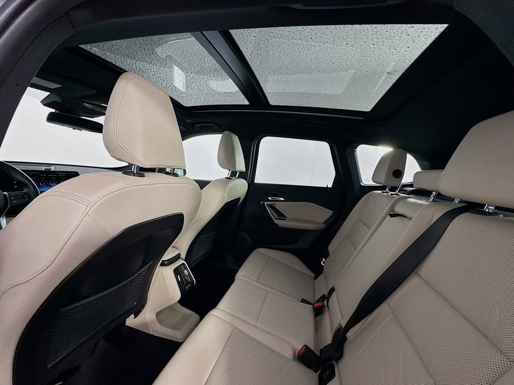 Used 2023 BMW X1 xDrive28i AWD/4WD image 36