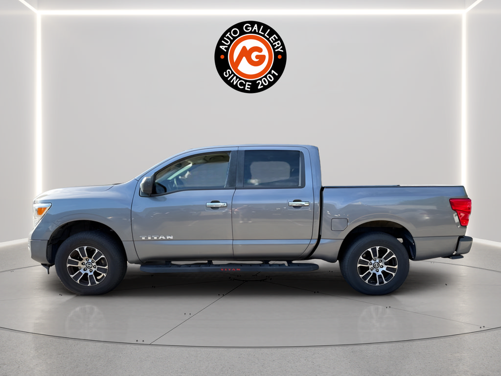 Used 2021 Nissan Titan SV w/ Accessory Utility Package AWD/4WD image 4