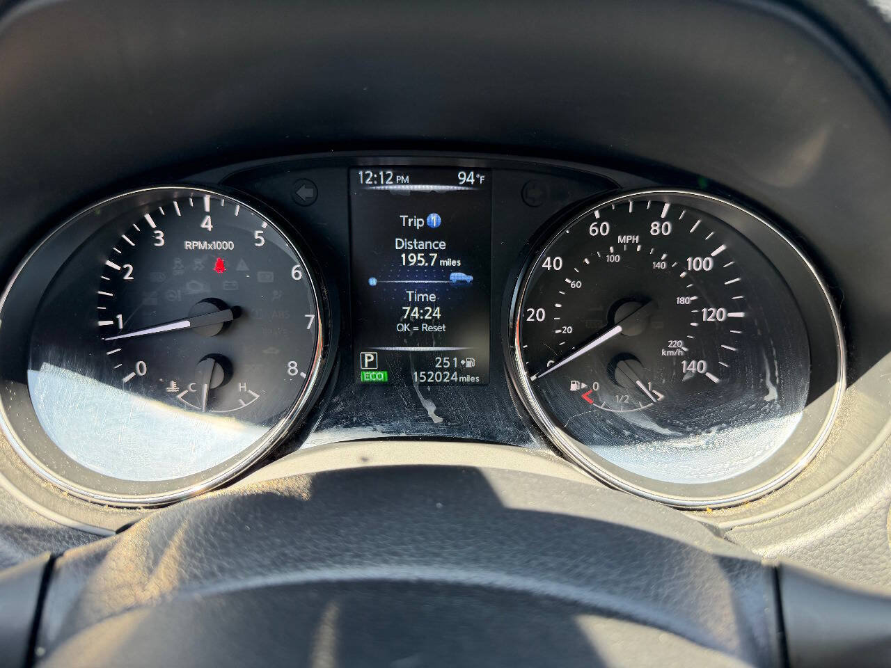 Used 2017 Nissan Rogue SV AWD/4WD image 15