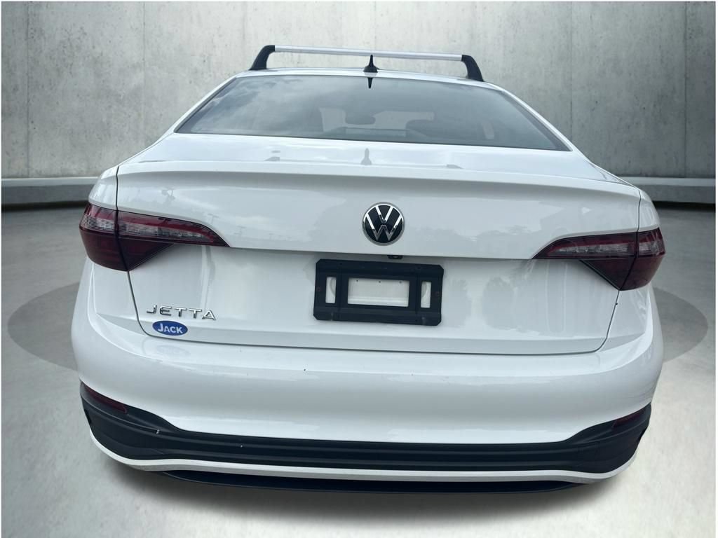 Used 2022 Volkswagen Jetta S FWD image 4