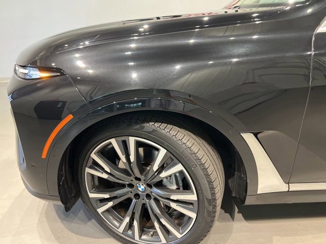 Used 2023 BMW X7 xDrive40i image 12