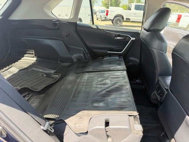 Used 2021 Toyota RAV4 Limited AWD/4WD image 34