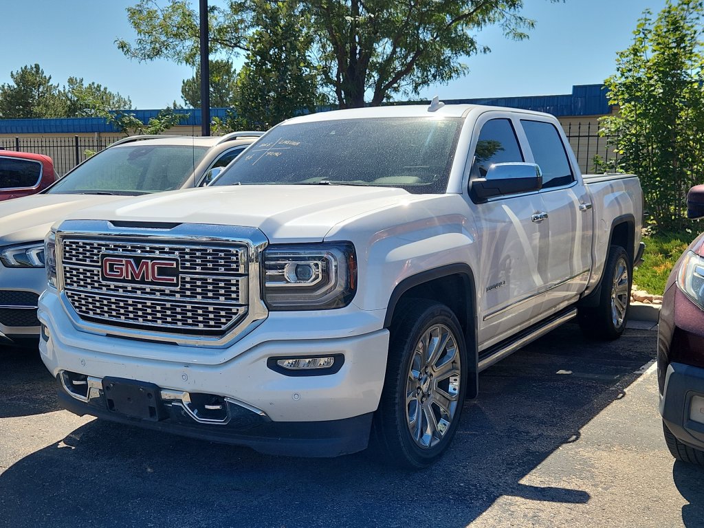 Used 2018 GMC Sierra 1500 Denali w/ Denali Ultimate Package AWD/4WD image 3