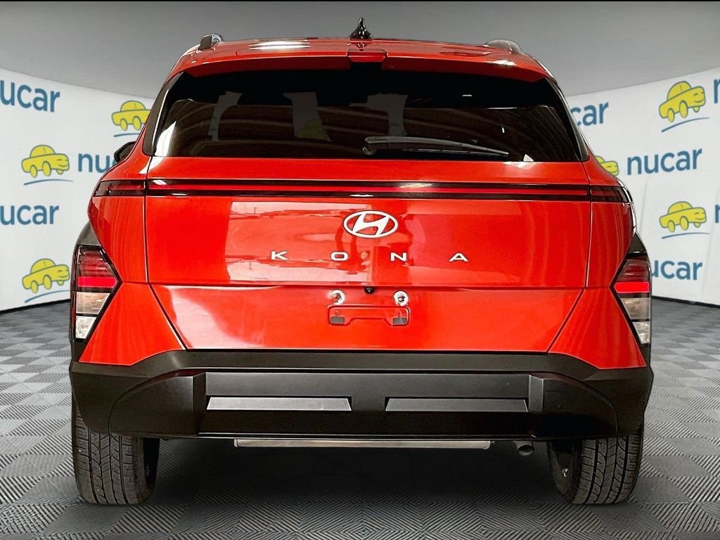 Used 2024 Hyundai Kona SEL FWD image 5