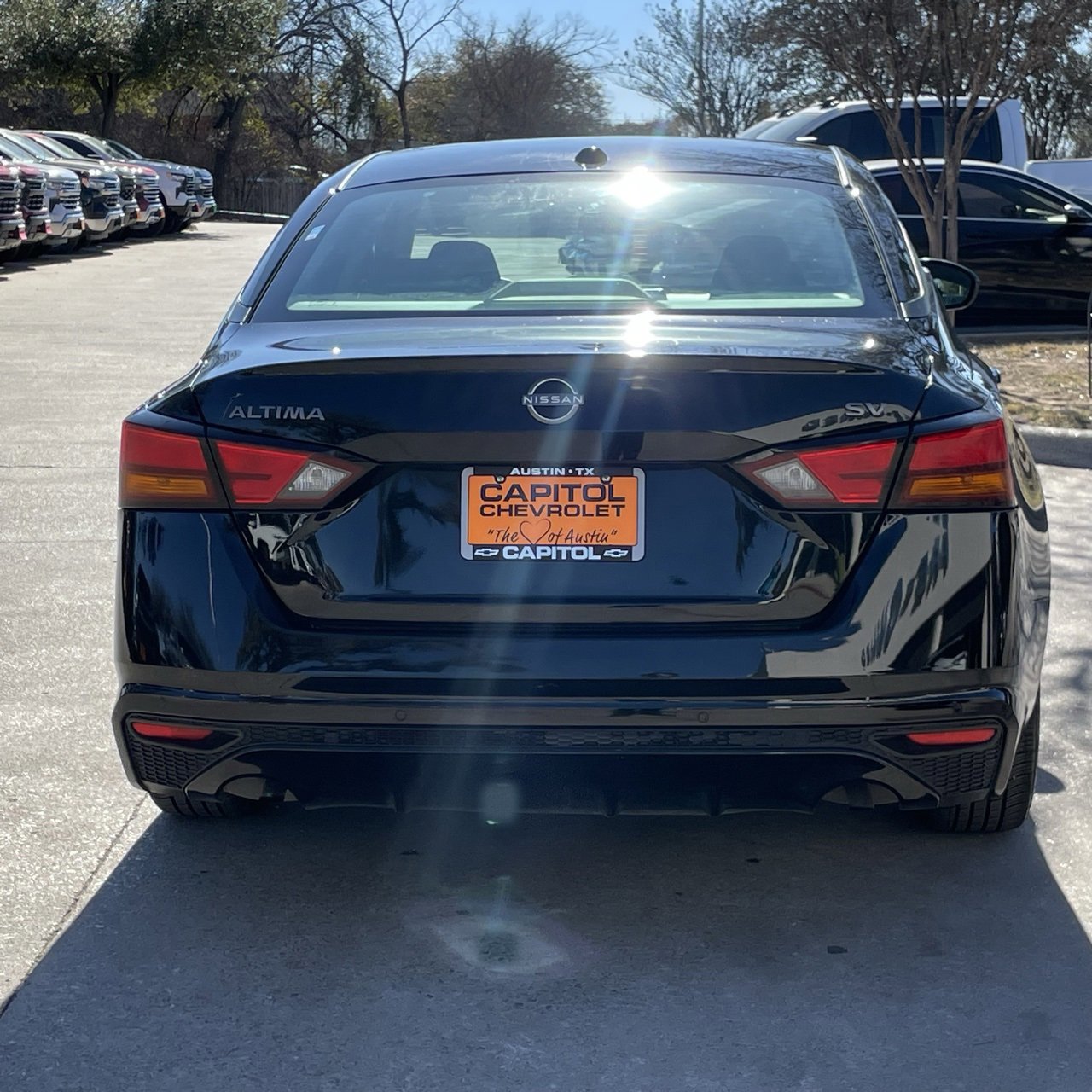 Used 2024 Nissan Altima 2.5 SV image 5