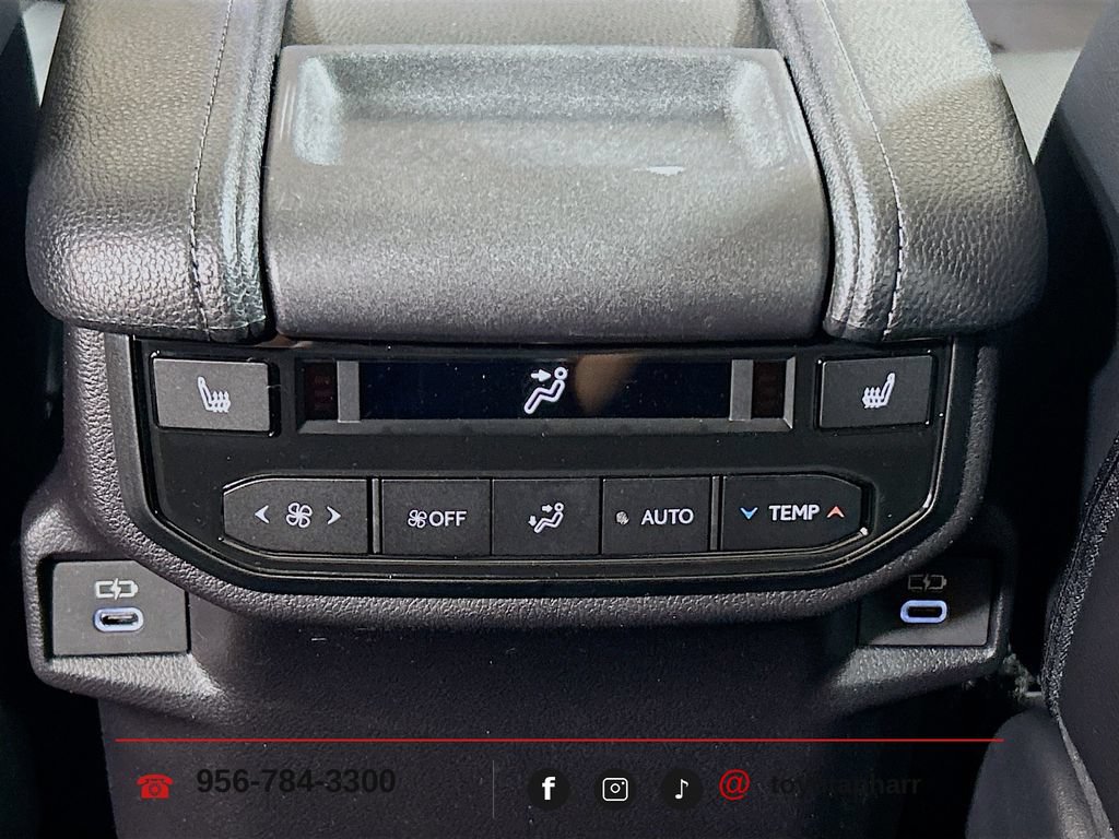New 2026 Toyota Grand Highlander FWD image 25