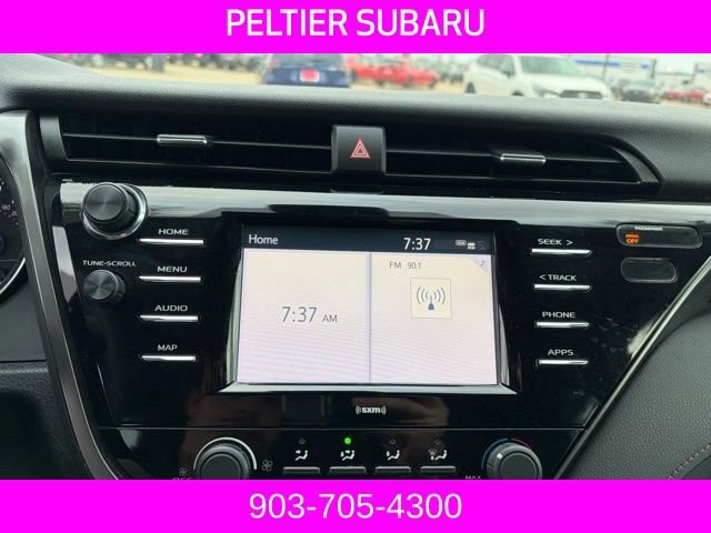 Used 2020 Toyota Camry LE image 10