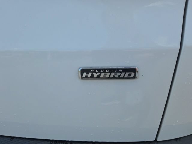 Used 2020 Ford Escape SE FWD image 10