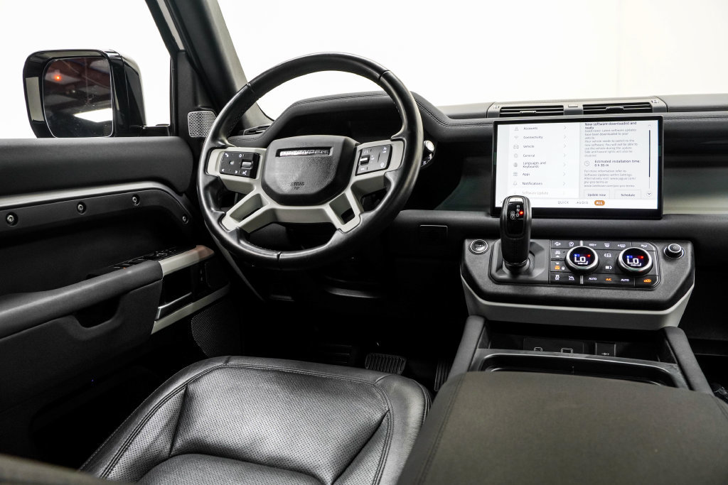 Used 2023 Land Rover Defender 130 SE AWD/4WD image 25