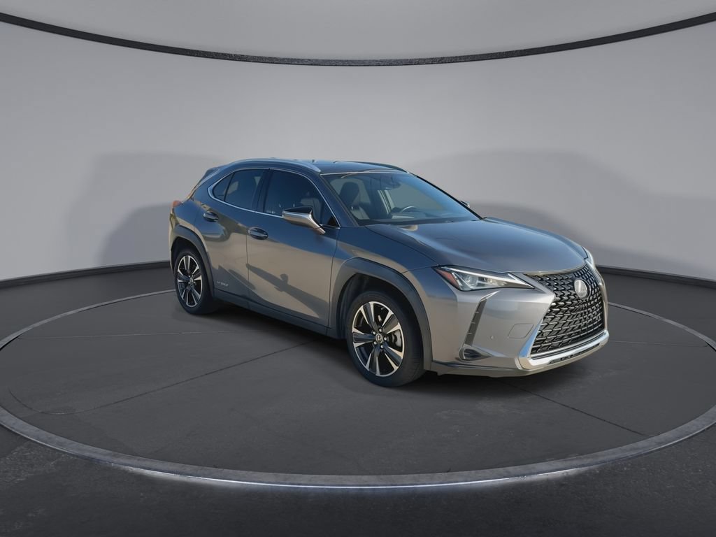 Used 2021 Lexus UX 250h w/ Accessory Package (Z2) AWD/4WD image 2