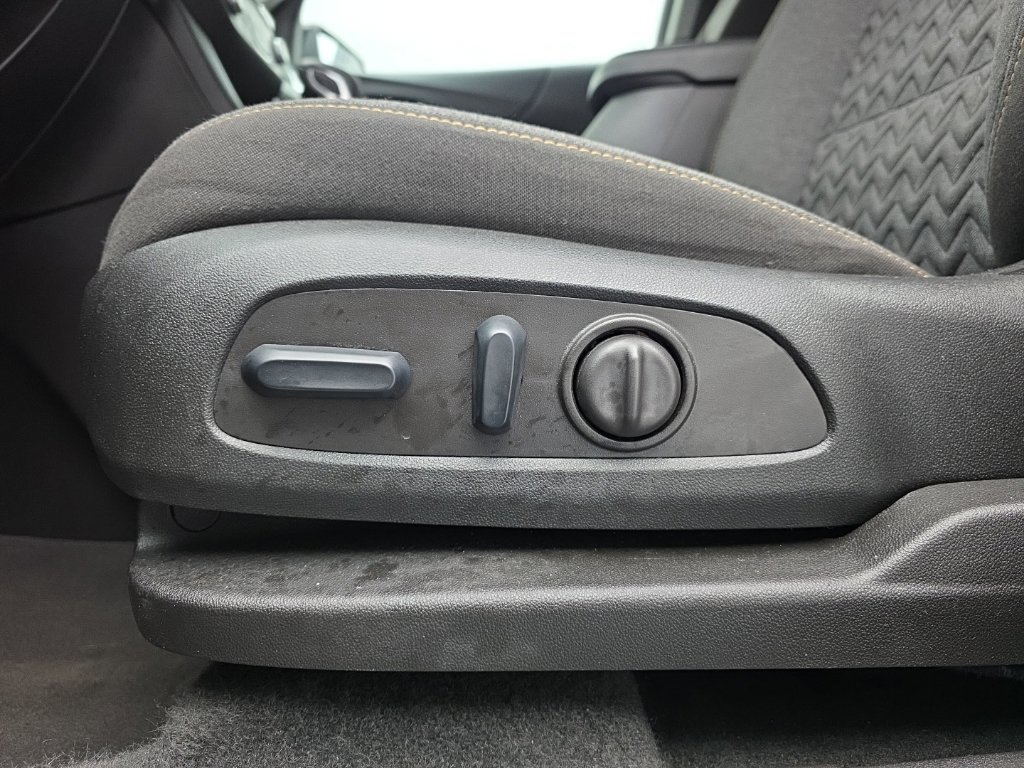 Used 2024 Chevrolet Equinox LT AWD/4WD image 18
