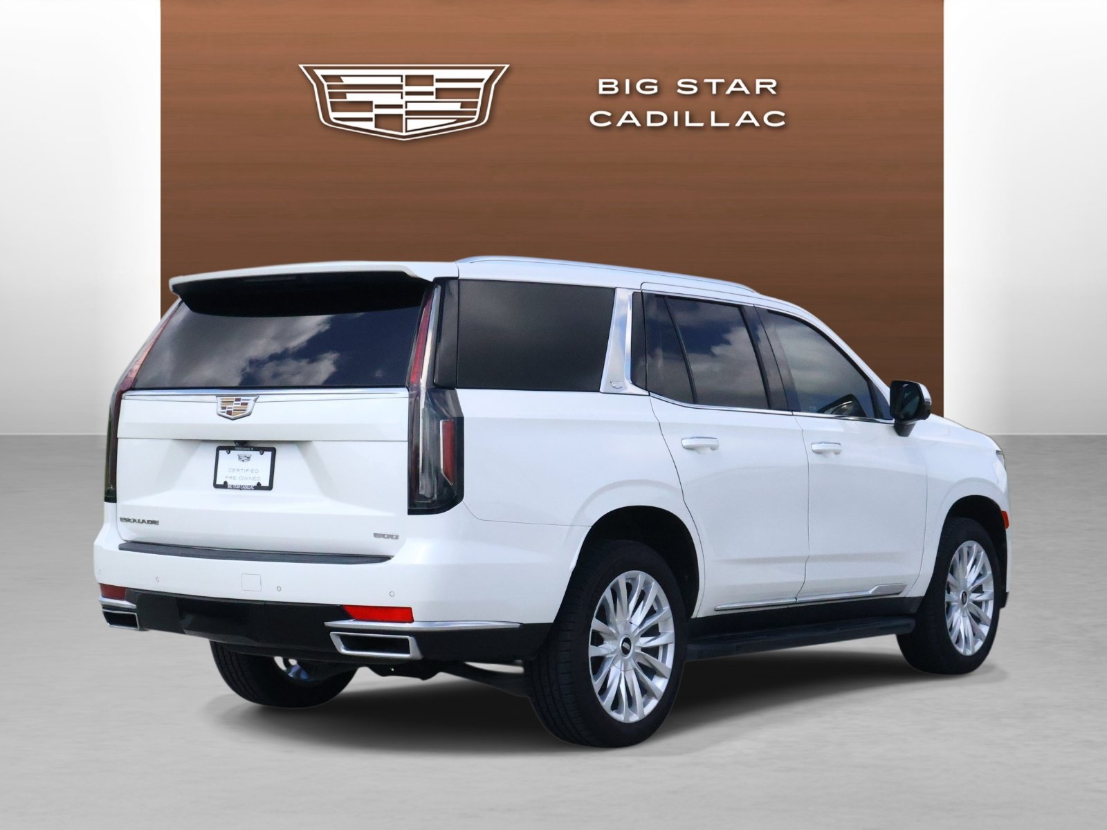 Used 2022 Cadillac Escalade Luxury RWD image 5