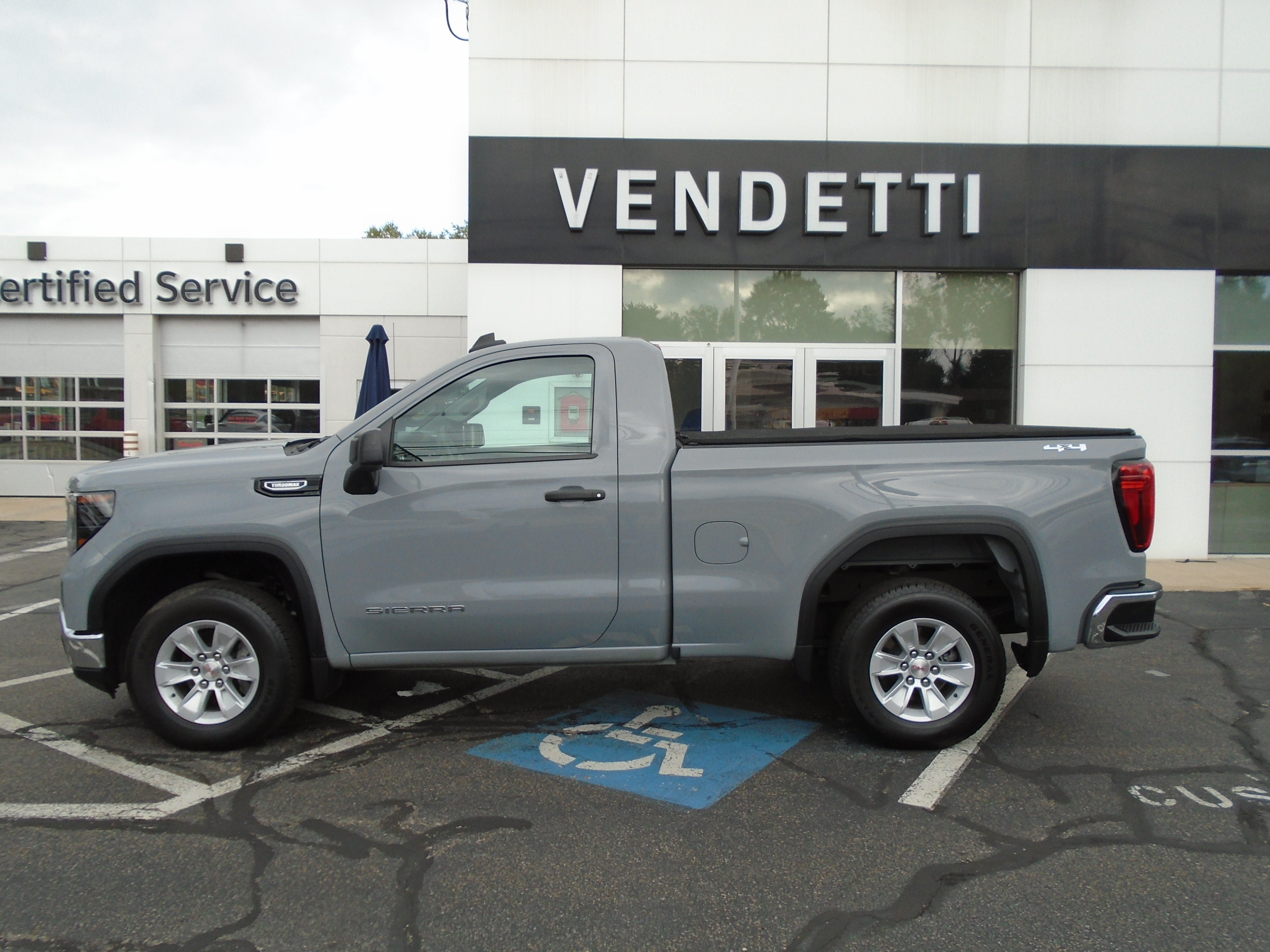 Certified 2025 GMC Sierra 1500 Pro w/ Pro Value Package AWD/4WD image 10