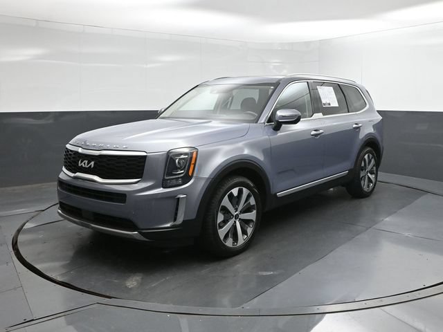 Used 2022 Kia Telluride S AWD/4WD image 1