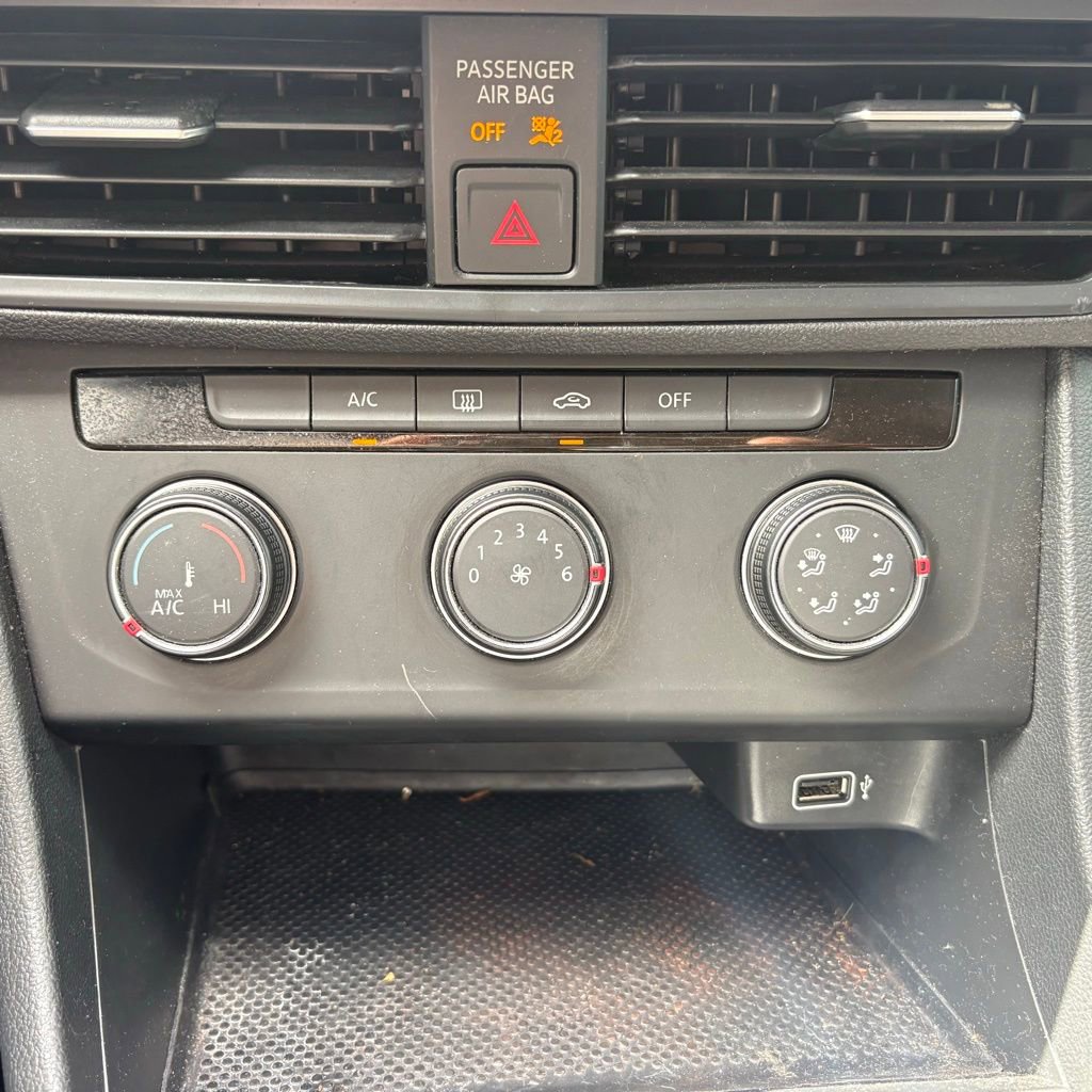 Used 2019 Volkswagen Jetta S w/ Driver Assistance Package image 22