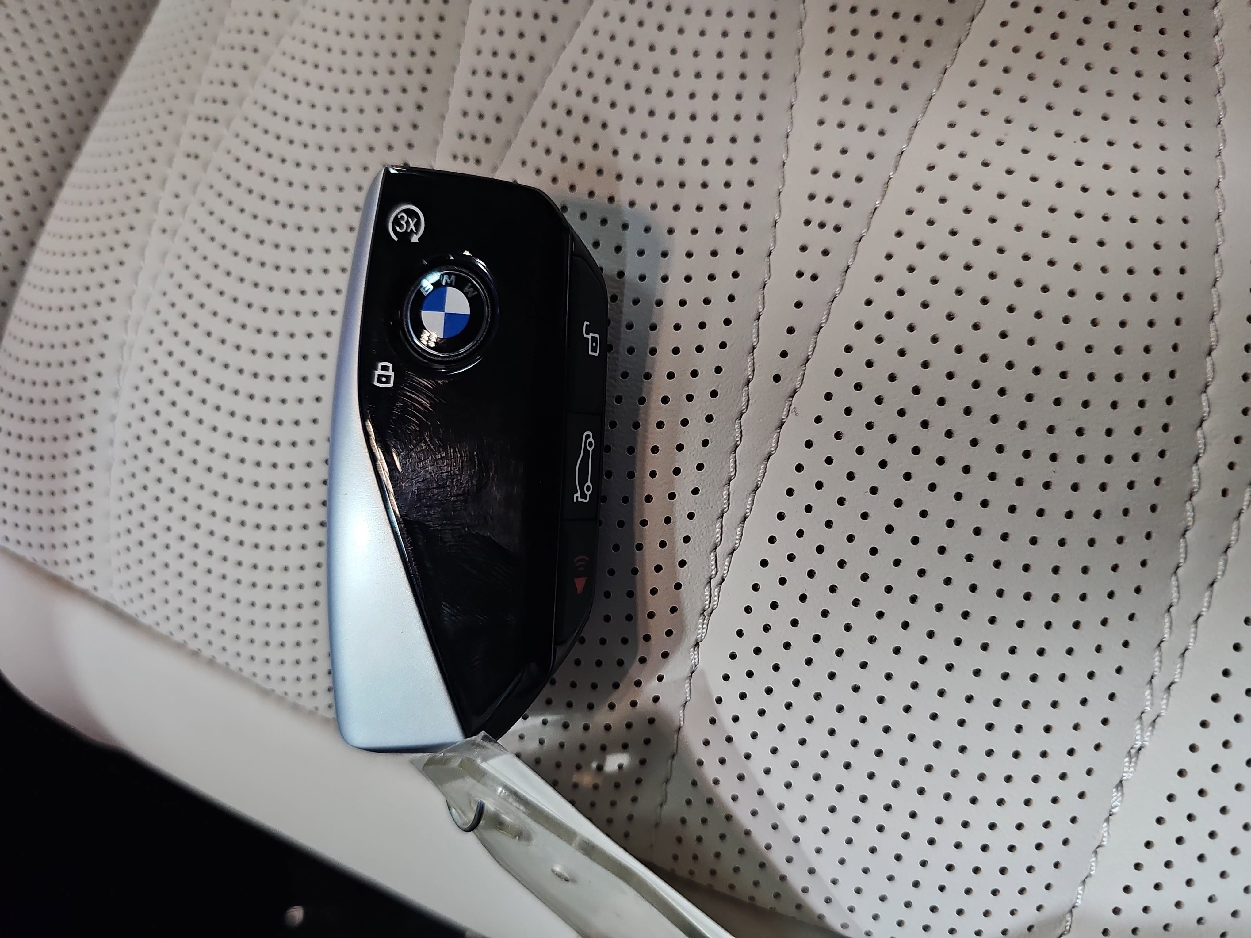 New 2026 Mercedes-Benz GLS 63 AMG 4MATIC image 38