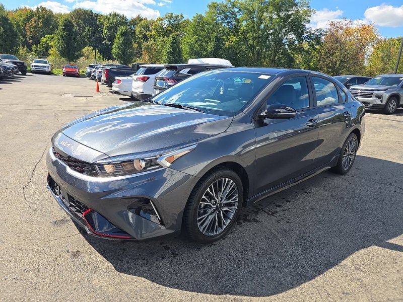 Used 2024 Kia Forte GT-Line FWD image 3