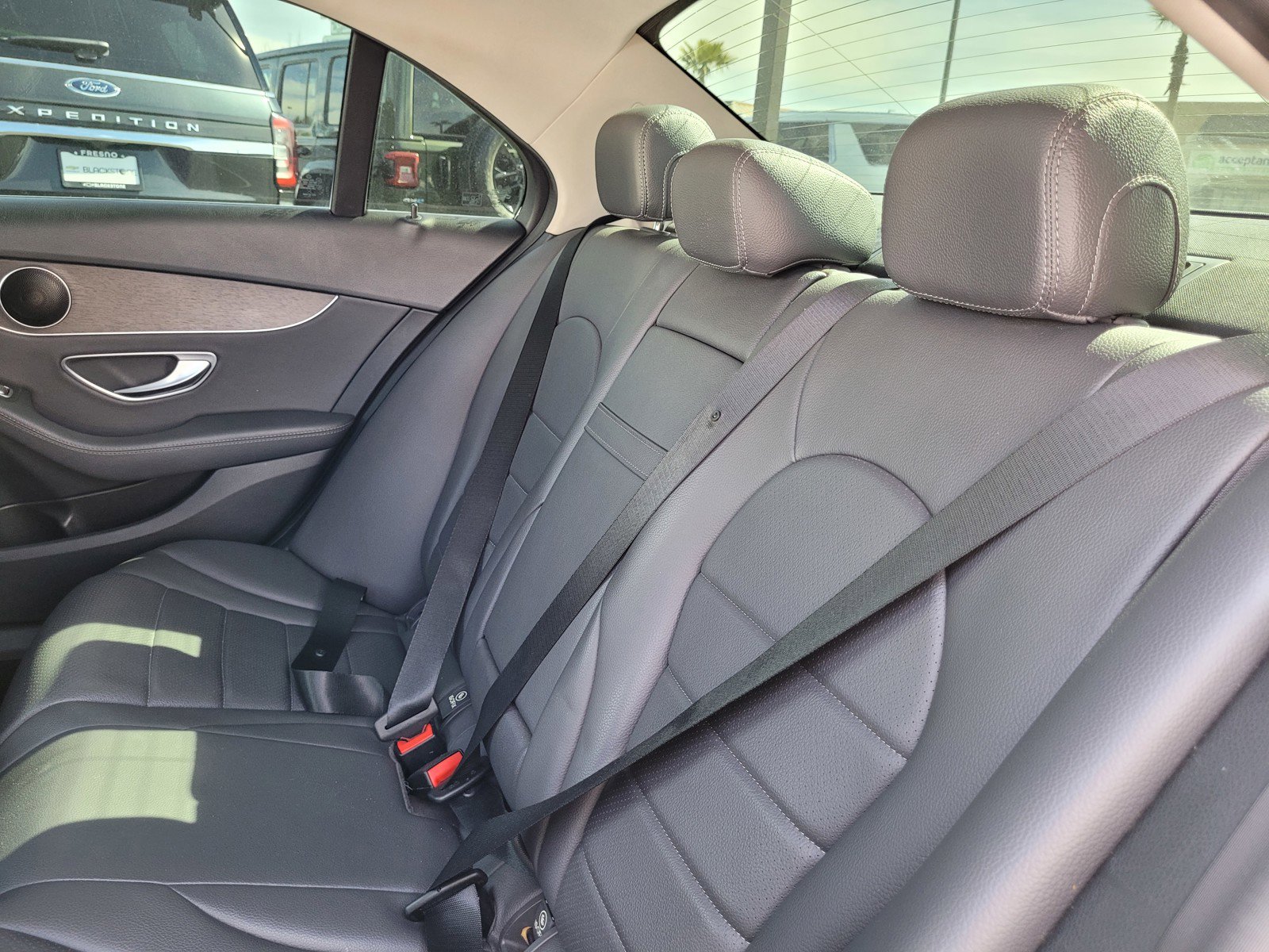 Used 2019 Mercedes-Benz C 300 Sedan image 12