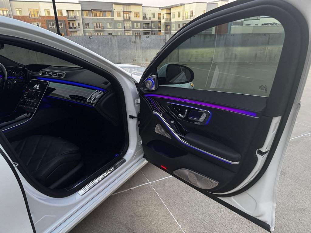 Used 2024 Mercedes-Benz Maybach S 580 4MATIC image 38
