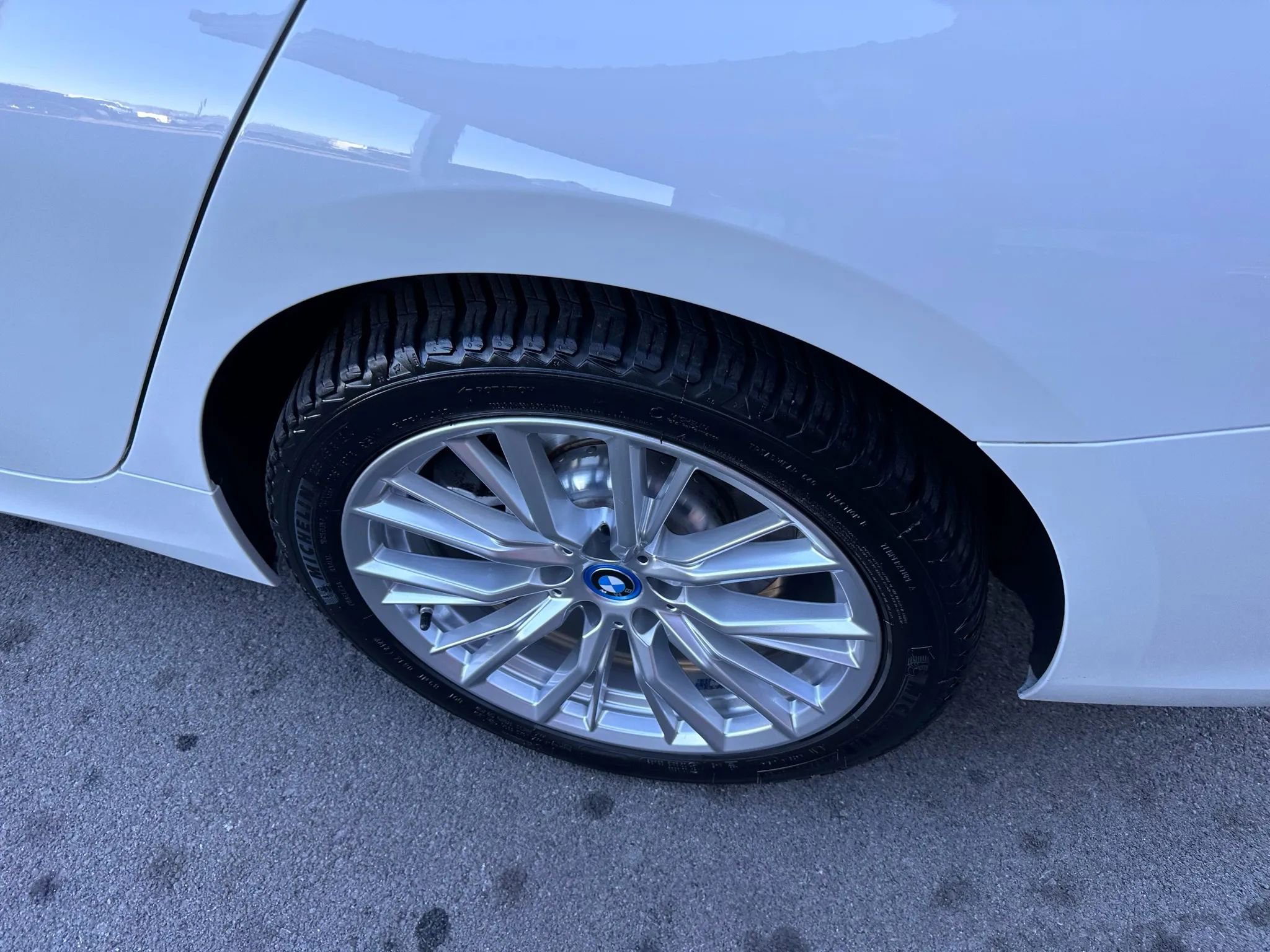 Used 2023 BMW 330e w/ Driving Assistance Package image 14