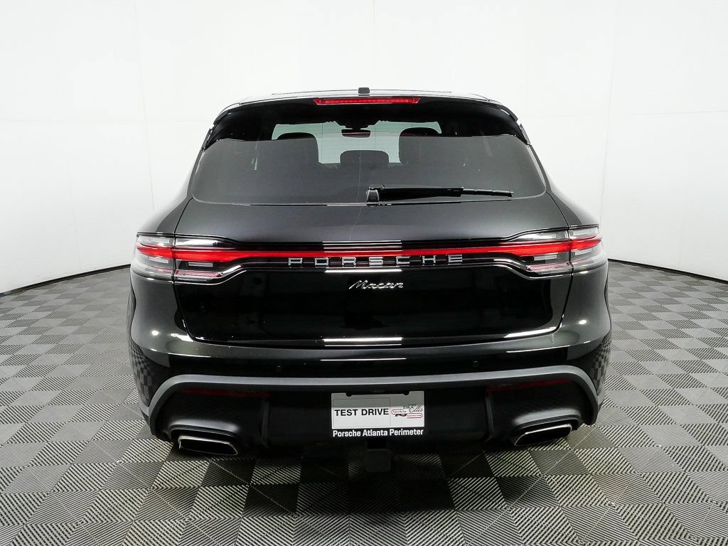 Certified 2026 Porsche Macan AWD/4WD image 30