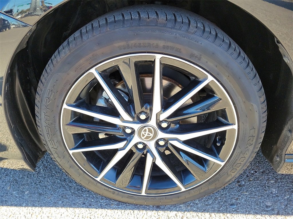 Used 2024 Toyota Camry SE image 14