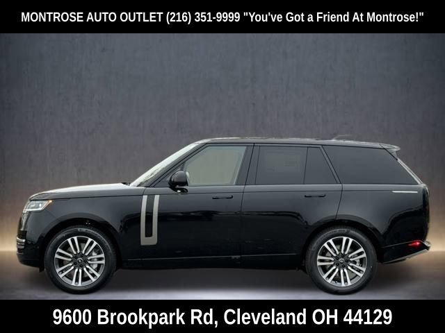 New 2025 Land Rover Range Rover SE image 3