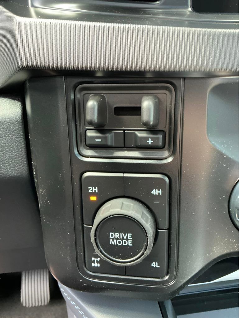 New 2026 Ford F250 Platinum image 23