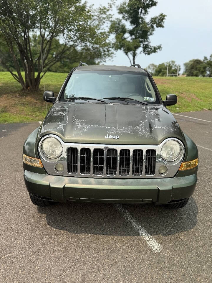 Used 2007 Jeep Liberty Limited AWD/4WD image 10