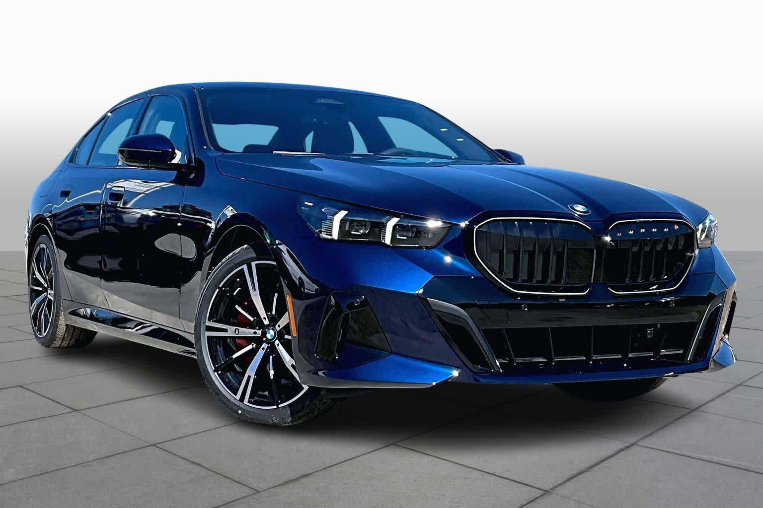 New 2026 BMW 530i xDrive w/ M Sport Package AWD/4WD video 2